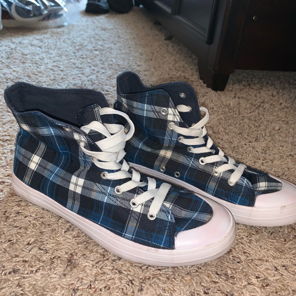 Joe Boxer Plaid Hightop Sneakers - Picture 7 of 9